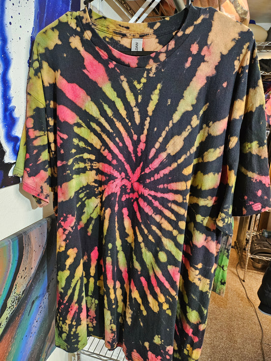 "Rasta Spiral" - Streetwear Reverse Dye T-Shirt